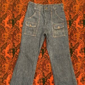 Vintage Wrangler Jeans , Size "Student" 29 X 30